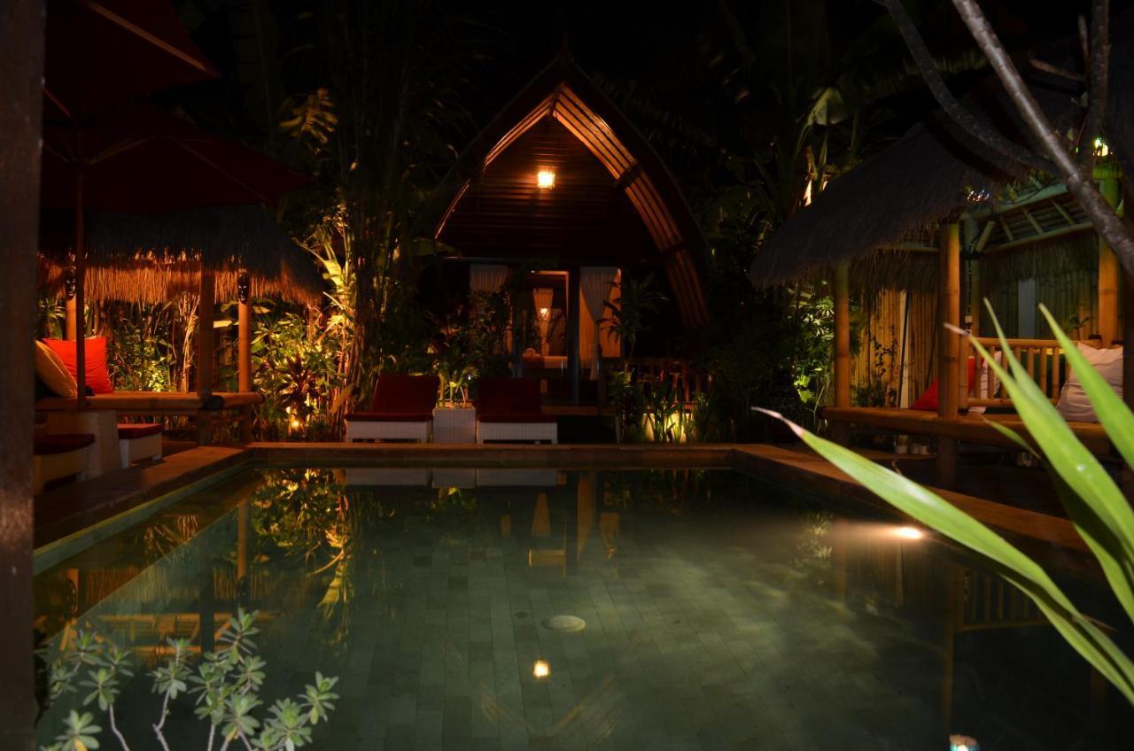 Hotel Unzipp Lumbung Gili Trawangan Habitación foto
